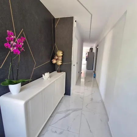 Azure Bliss Appartement